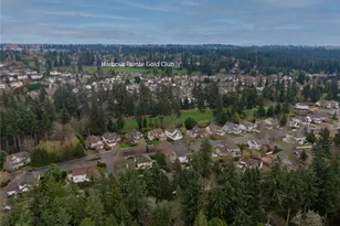 12117 Clearview Dr, Edmonds, WA 98026 - Photo 38