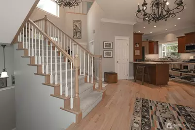 12117 Clearview Drive, Edmonds, WA 98026 - Photo 28