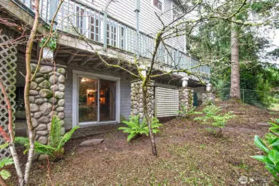 12117 Clearview Drive, Edmonds, WA 98026 - Photo 32