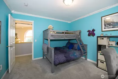 12117 Clearview Drive, Edmonds, WA 98026 - Photo 24