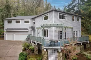 12117 Clearview Dr, Edmonds, WA 98026 - Photo 1