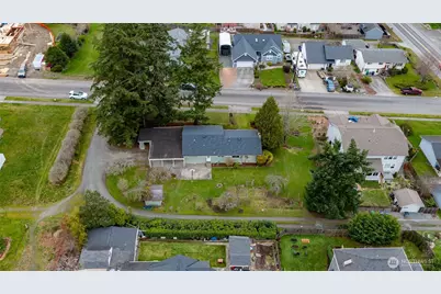 2217 23rd Street, Anacortes, WA 98221 - Photo 2