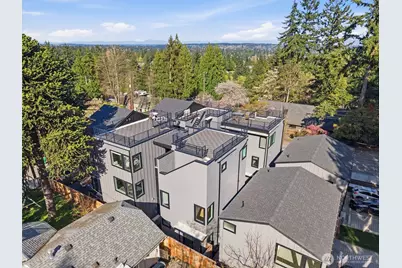1255 NE 100th Street, Seattle, WA 98125 - Photo 4