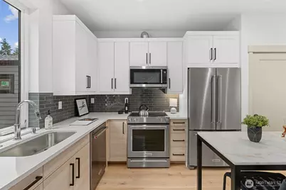 1255 NE 100th Street, Seattle, WA 98125 - Photo 20