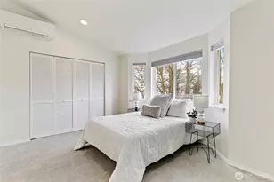 9038 Mary Ave NW, Seattle, WA 98117 - Photo 18