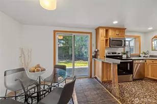 2408 148th St SW, Lynnwood, WA 98087 - Photo 2