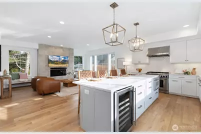 4215 NE 82nd Street, Seattle, WA 98115 - Photo 8