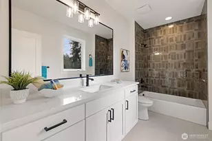 815 130th Ave NE, Bellevue, WA 98005 - Photo 6