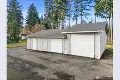 1351 E Island Lake Drive, Shelton, WA 98584 - Photo 2