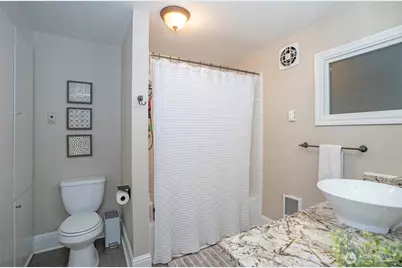 4414 Chrisella Road E, Edgewood, WA 98372 - Photo 16