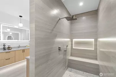 218 163rd Place SE, Bellevue, WA 98008 - Photo 24