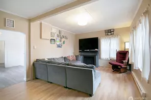 603 Church St, Kelso, WA 98626 - Photo 2