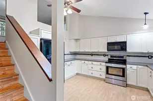 2109 Patricia Ct SE, Lacey, WA 98503 - Photo 2