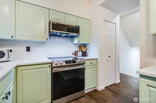 14505 Simonds Rd NE, Kirkland, WA 98034 - Photo 10