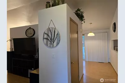 1223 SW 353rd Street, Federal Way, WA 98023 - Photo 2