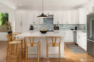 10419 41st Ave SW, Seattle, WA 98146 - Photo 8