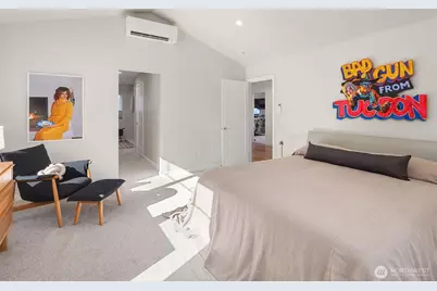 10419 41st Avenue SW, Seattle, WA 98146 - Photo 22