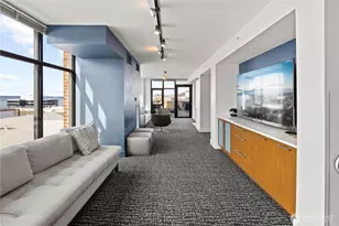 2911 2nd Ave, Seattle, WA 98121 - Photo 26