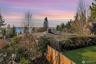 2424 SW 152nd St, Burien, WA 98166 - Photo 12