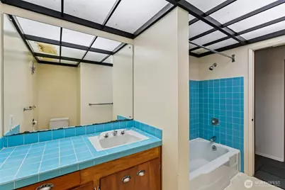 7832 NE 32nd Street, Medina, WA 98039 - Photo 22