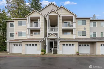 14714 Admiralty Way #B102, Lynnwood, WA 98087 - Photo 2