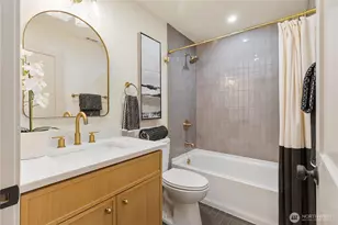 9506 18th Ave NW, Seattle, WA 98117 - Photo 20