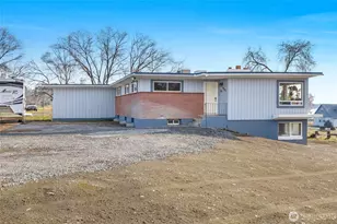 8061 NE Valley Rd, Moses Lake, WA 98837 - Photo 38