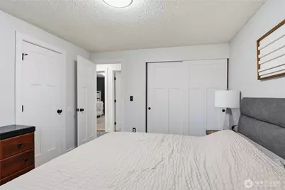 422 216th Street SW, Bothell, WA 98021 - Photo 12