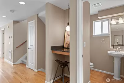 10134 Holman Road NW #B, Seattle, WA 98177 - Photo 8