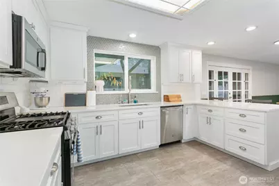 10817 147th Street E, Puyallup, WA 98374 - Photo 24