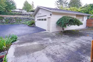 16902 28th Ave SW, Burien, WA 98166 - Photo 30