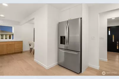 3702 W Fulton Street, Seattle, WA 98199 - Photo 22