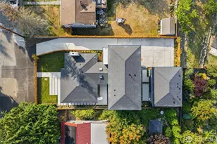 2032 NE 123rd St, Seattle, WA 98125 - Photo 22