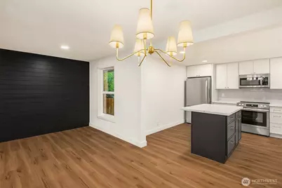 2032 NE 123rd Street, Seattle, WA 98125 - Photo 12