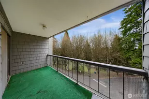 6479 NE 137th Ave NE, Redmond, WA 98052 - Photo 32