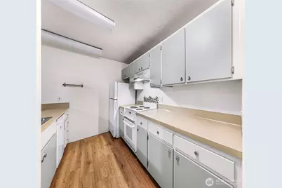 6479 NE 137th Avenue NE #366, Redmond, WA 98052 - Photo 14