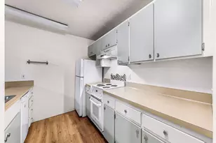 6479 NE 137th Ave NE, Redmond, WA 98052 - Photo 14