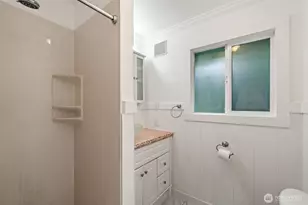 371 E Lakeshore Dr W, Shelton, WA 98584 - Photo 18