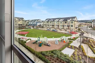 1027 6th Walk NE, Issaquah, WA 98029 - Photo 24