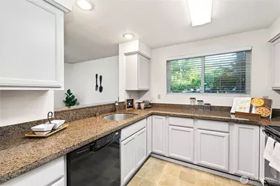 200 Mt Park Boulevard SW #A204, Issaquah, WA 98027 - Photo 12