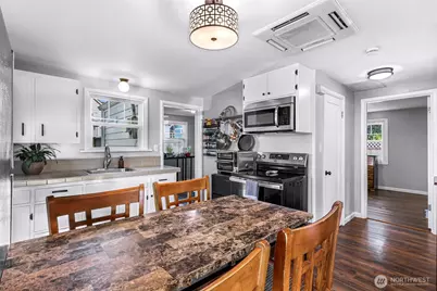 208 9th Street, Lynden, WA 98264 - Photo 10