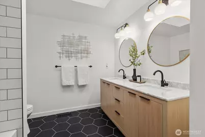 7718 204th Place SW, Edmonds, WA 98026 - Photo 20