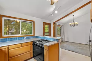 510 223rd St SW, Bothell, WA 98021 - Photo 8