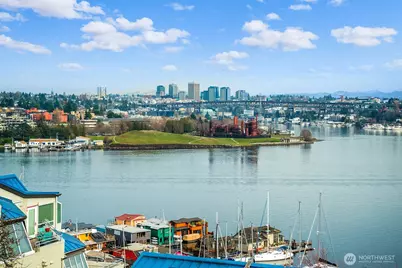 2401 8th Avenue N #202, Seattle, WA 98109 - Photo 16