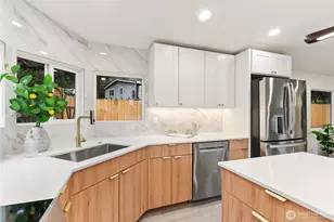 21523 146 St E, Bonney Lake, WA 98391 - Photo 14