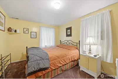 8904 220th Street SW, Edmonds, WA 98026 - Photo 10