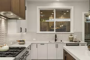 12416 94th Ave NE, Kirkland, WA 98034 - Photo 16