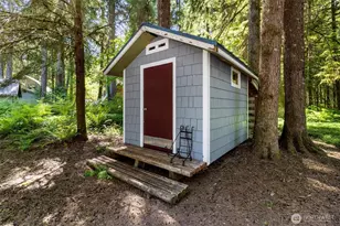 7101 Rainier Way, Glacier, WA 98244 - Photo 30