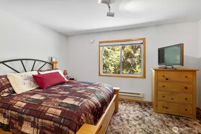 7101 Rainier Way, Glacier, WA 98244 - Photo 22