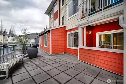 517 225th Lane NE #E102, Sammamish, WA 98074 - Photo 8